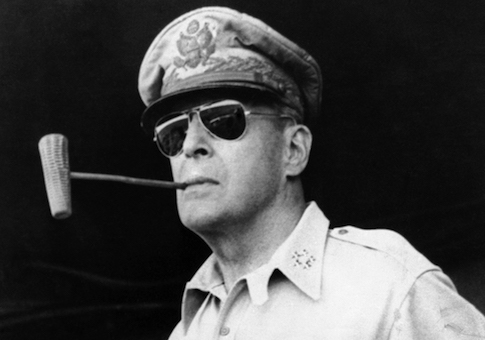 Douglas-MacArthur-in-1945.jpg